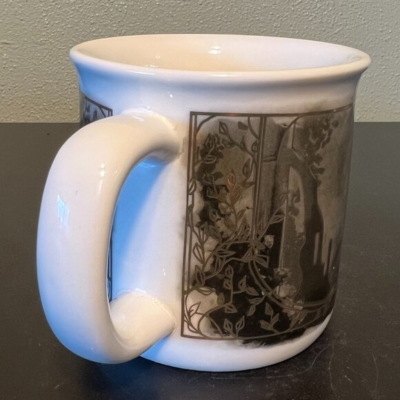 Fairyloot FROM BLOOD AND ASH  Mug ~ Artwork by Avendellart ~ Jennifer Armentrout - Picture 6 of 13